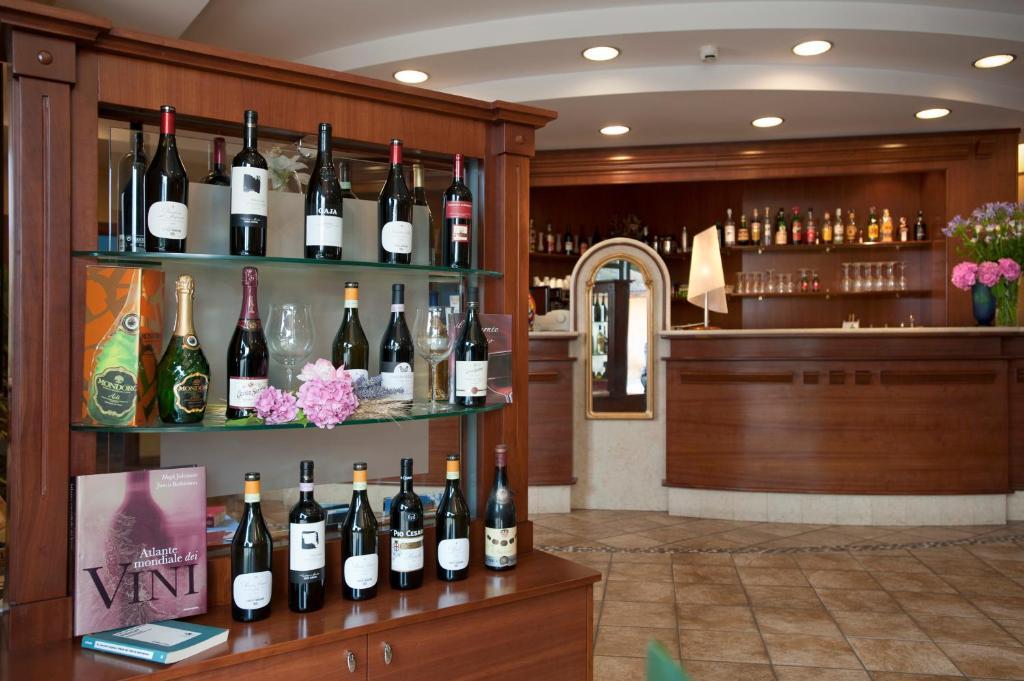 Wine Hotel Munin กานาเล ภายนอก รูปภาพ